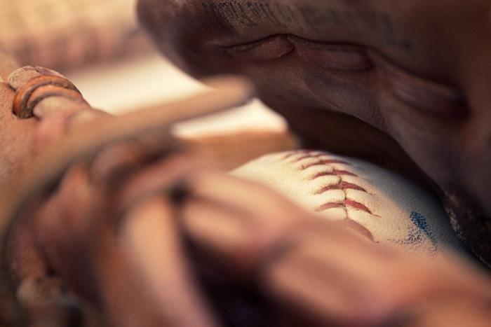 プロ野球選手と結婚しやすい女性の条件
