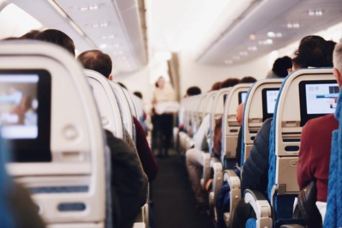飛行機に乗り遅れる夢