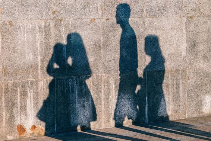 実家暮らしの女性は結婚できないって本当？
