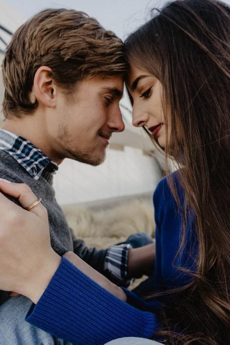 寂しがり屋な彼氏はやっぱり大変？寂しがる心理や上手な付き合いかた