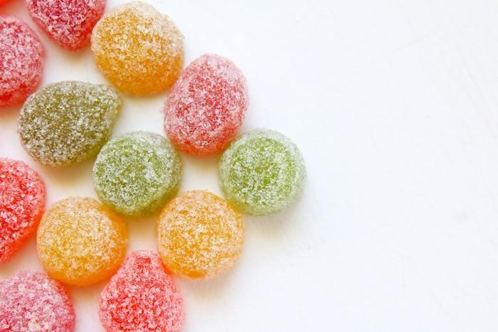 お菓子をもらうが夢を見た時の基本的な夢占い