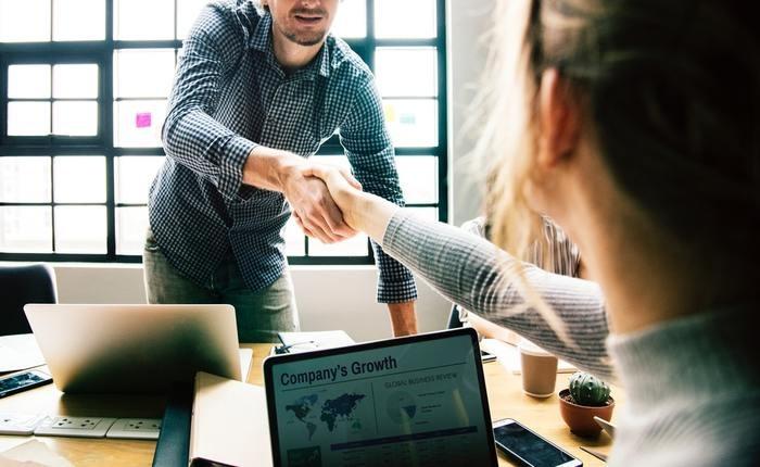 無料タロット占い｜あなたは今の仕事で成功を掴める？タロットで占う将来性