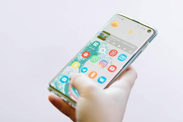 女子からLINE・メールをもらった男性の心理！