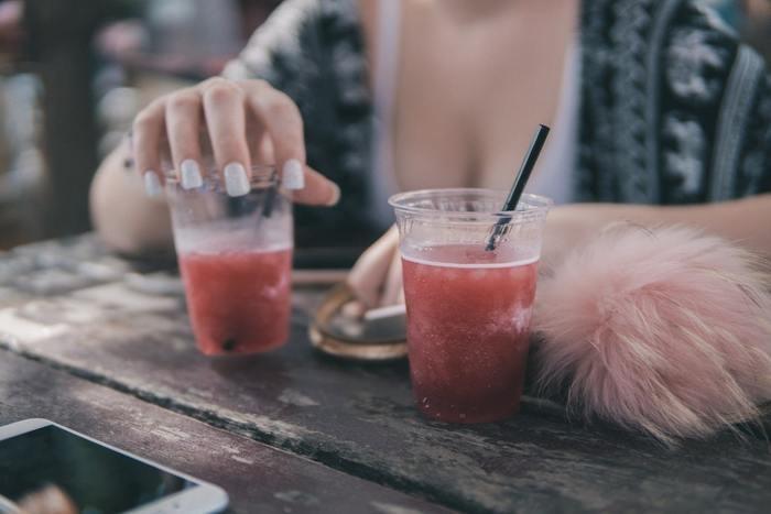 既婚上司に飲みに誘われた！しかも二人きり…下心アリ？判断しちゃいます