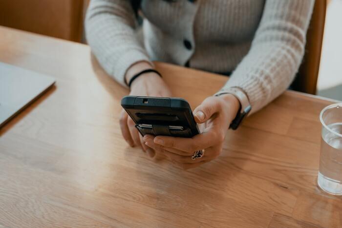 振られた後のLINEの例文と送り方｜友達関係に戻る場合
