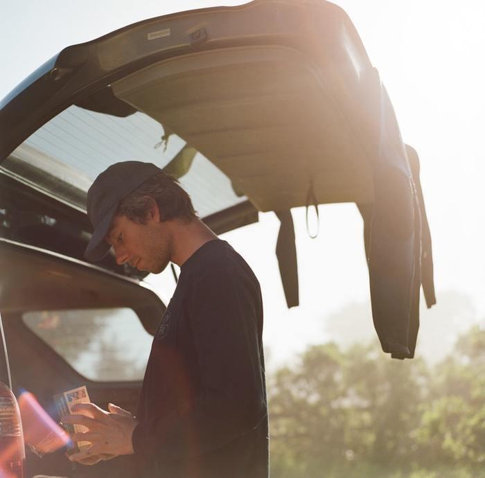 「元彼が車に乗って現れる夢」が相手の深層心理である場合