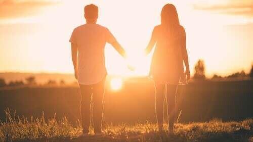 プロポーズがまだなのに結婚の話をするカップルはプロポーズが近いかも！男性心理と話しておくべきこと