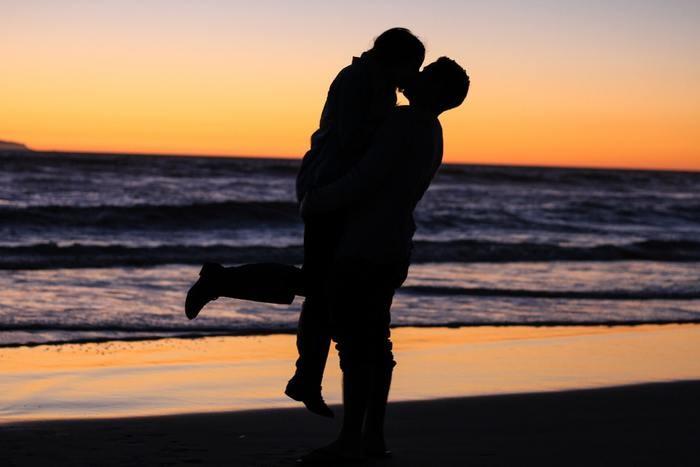 結婚か別れか…結局のところやってみないとわからない