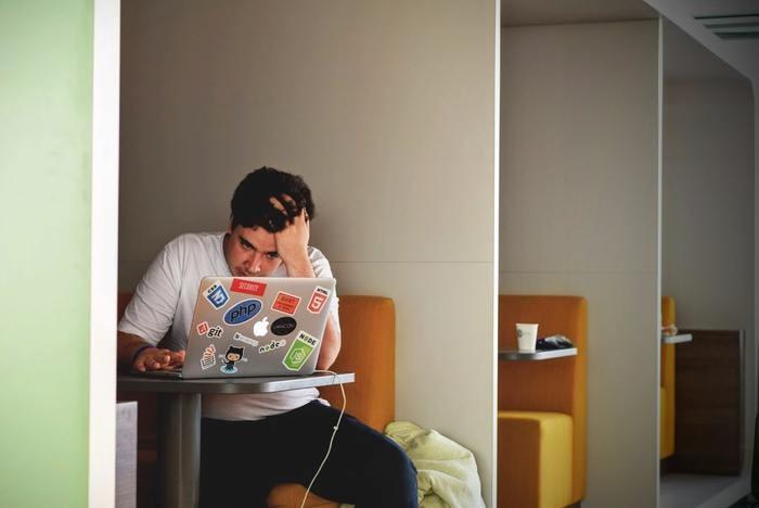大学生で不倫をした人のエピソードは？