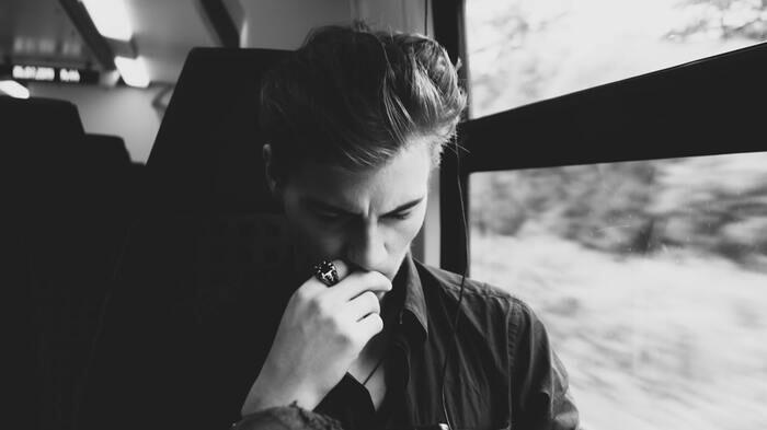 振られた側の男性の復縁に必要な6つの行動と可能性を解説