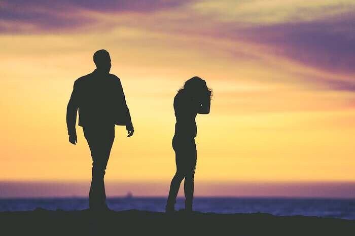 いい感じでも男性から嫌われてしまう行動