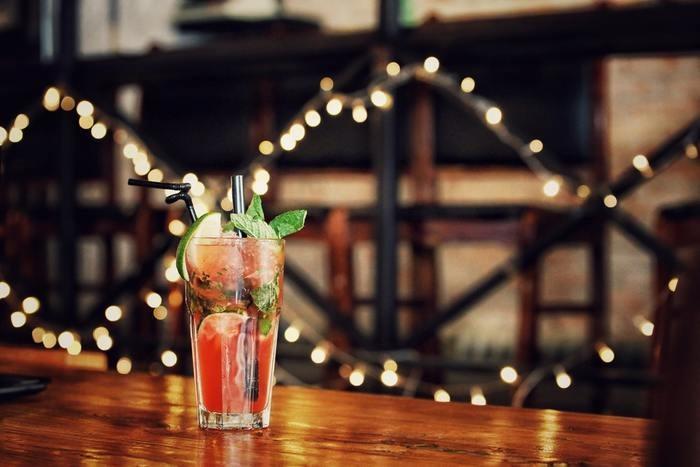 彼女の飲み会！彼氏に心配させないための《3つのコツ》