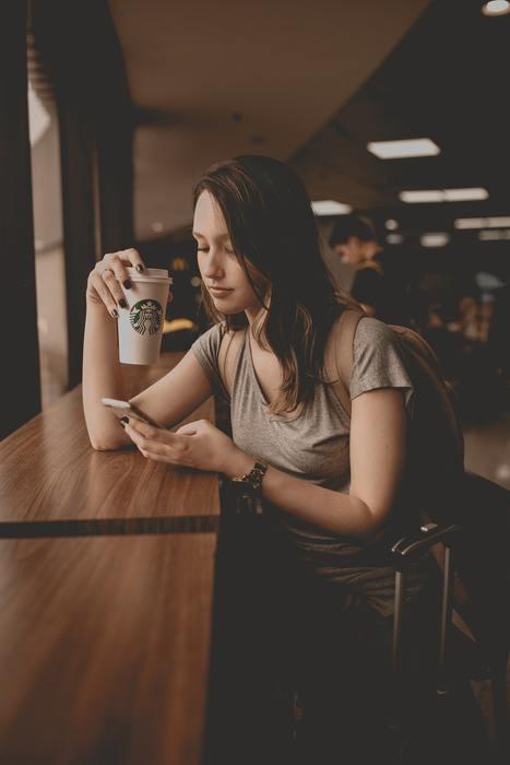 引き際が肝心ともいう！片思いの引き際を上手に見極める方法