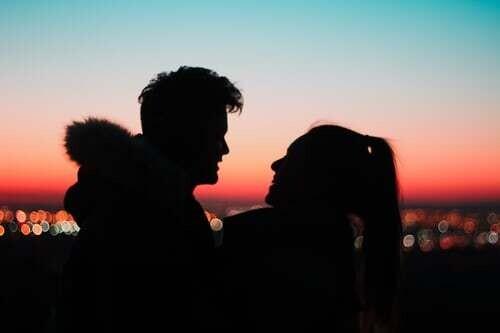 愛のない夫婦の特徴やあるある10つ｜愛のない結婚生活でも仮面夫婦を続けるコツ