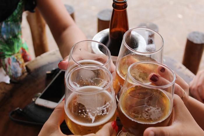 飲み会ばかりの彼氏にイライラ!!別れの危機が訪れる前に一読を！