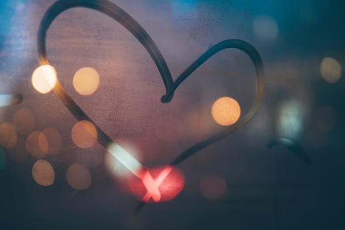 気になるあの人とのセックスの相性を占いで確かめて、少しずつ接近しよう❤