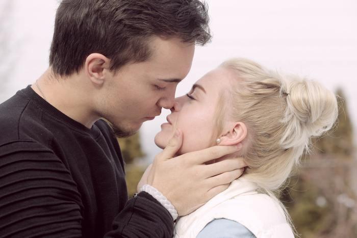 キスの気持ち良さは愛情？テクニック？答えは相性