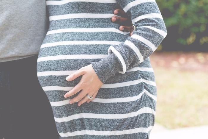 大事な時期に許せない！妻の妊娠中に浮気する男が多い理由と浮気を防ぐ方法