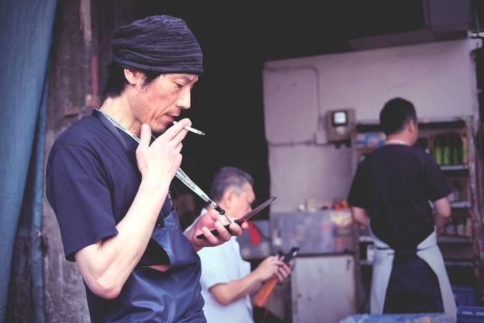 男性は社会性のある生き物！会社での地位を大切にしている