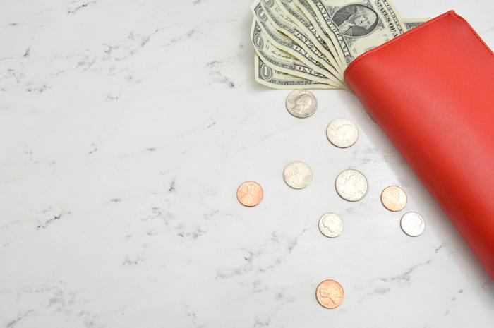 ぶっちゃけ電話占い絆の料金は相場と比べてどう！？
