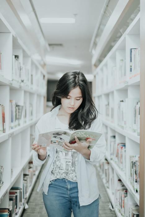 8）学校を休むとすごく心配してくる