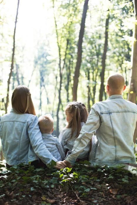 再婚で連れ子と養子縁組しないのは愛情がないから？