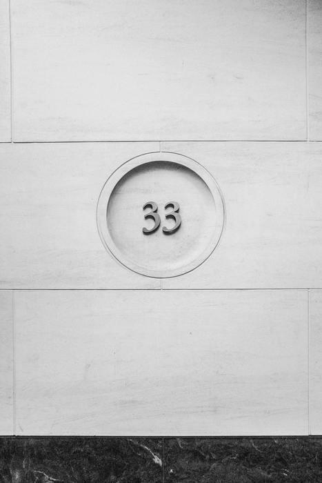 総格33画の基本的な性格は？
