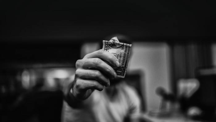 愛されてないわけじゃない！男性が彼女とのデートを割り勘にする理由