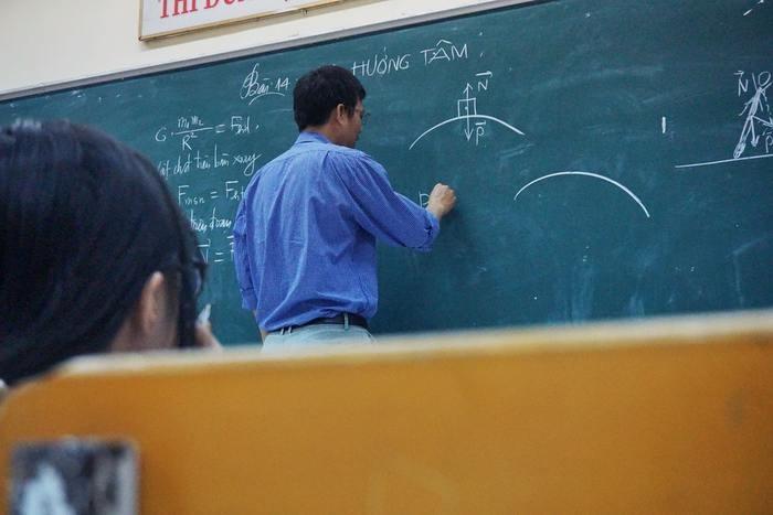 大学教授の男性はなんで不倫しやすいの？その理由