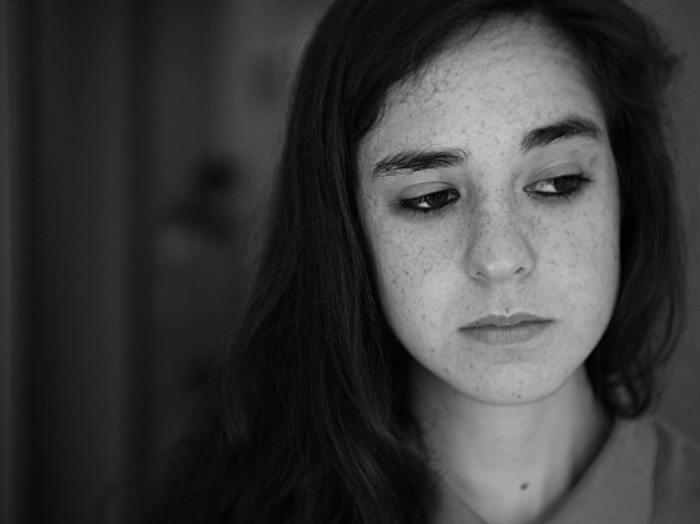 自己嫌悪って何？自己嫌悪に陥りやすい人の特徴と克服の方法