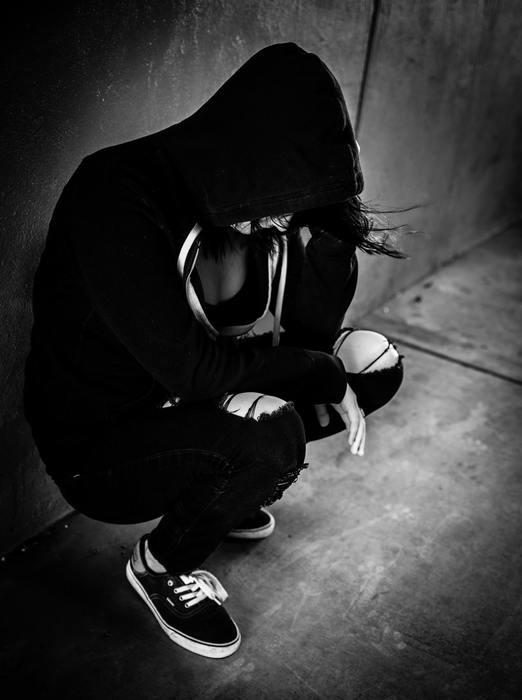 ３）不幸な人生を送る人の特徴：終わったことをずっと引きずる