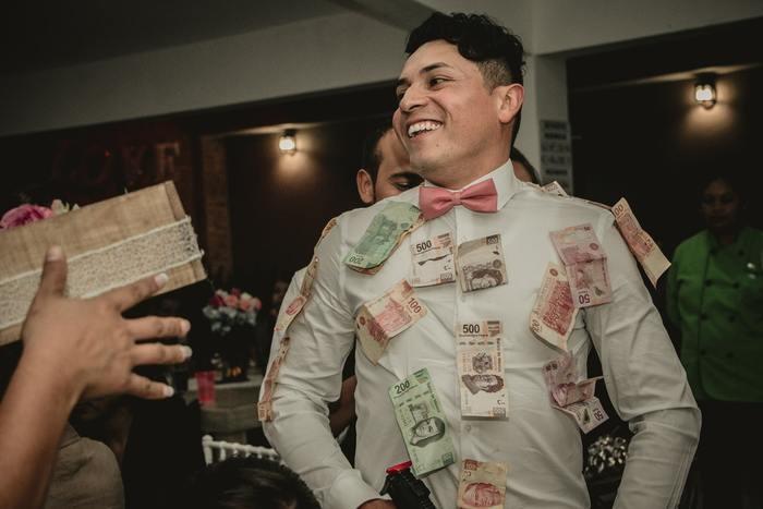 心外！男性に「金目当ての婚活だ」と思われないテクニック