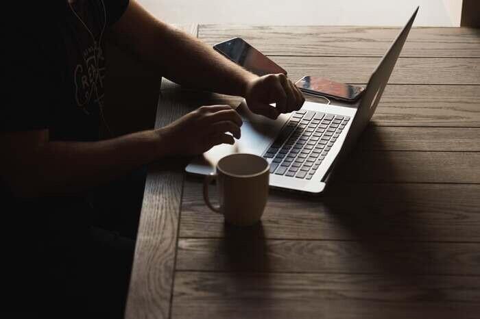 好きな人が2週間未読なら返事が来ても脈なし？