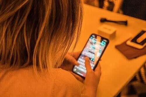 毎日のlineを突然やめる彼氏への対処法