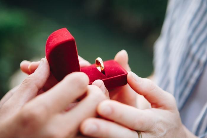 結婚したいと言われたら…結婚を口にする男性心理と本気度の見抜き方