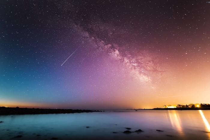 《夢占い》夢の中に流れ星が出てきた時のメッセージを解読！
