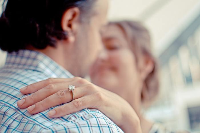 旦那と結婚した事を後悔してるなら、割り切るか離婚か二つに一つ