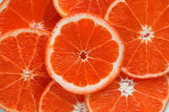 パターン別に夢占い。みかんが出てくる夢の意味/心理を解説