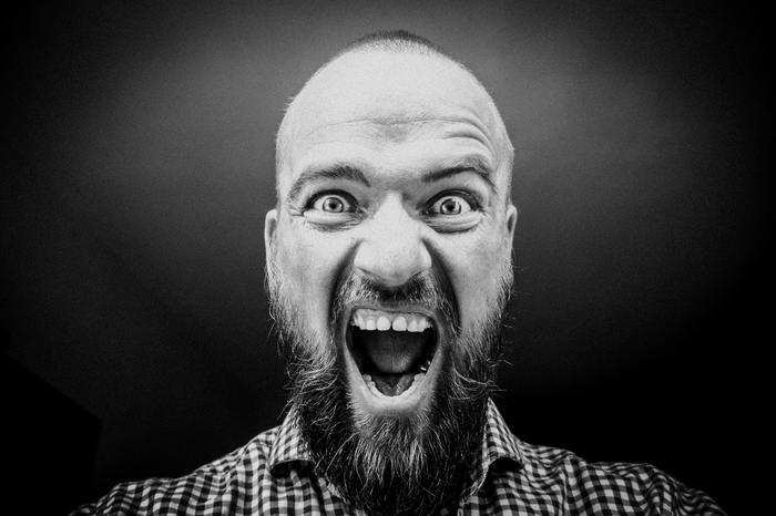 他人事ではないdv男！あらかじめdv男を見抜くための、dv男にありがちな11の特徴