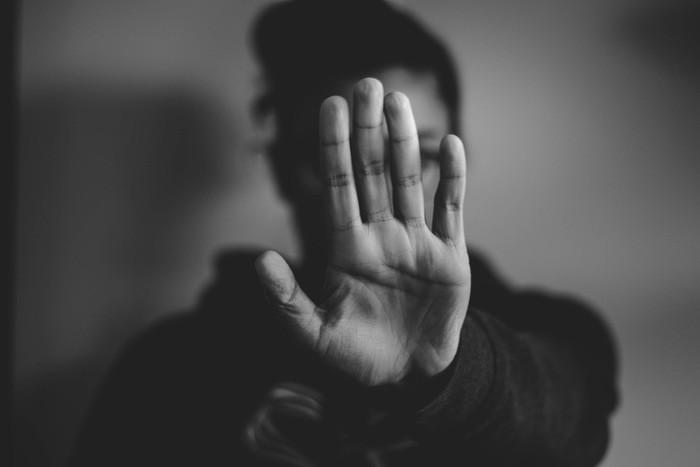 本物と偽物の霊能者はどう違う？見極め方を解説