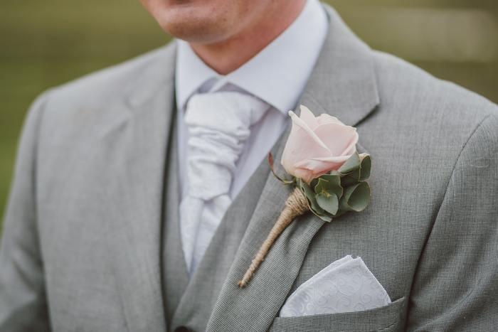 パターン１　複数の結婚線と縦線が交わっている