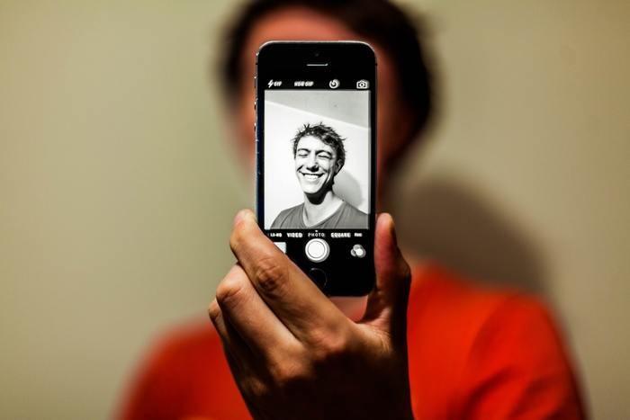 自分一人で映っている写真