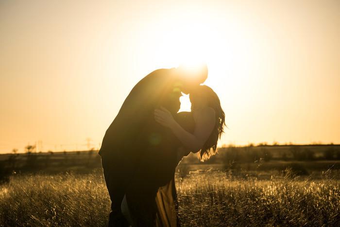 7 ) 何も考えない、キスに集中する