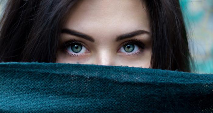 街頭インタビュー！三角関係に絡んでくる女の人は何を考えているの？