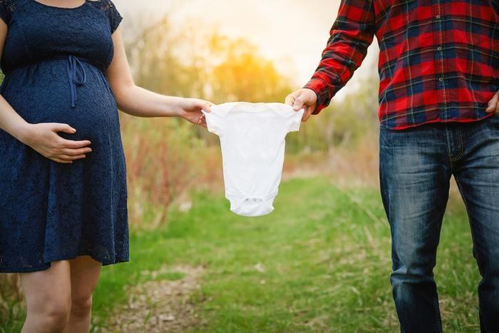 遠距離恋愛中の彼との子供を妊娠した時にするべき５のこと