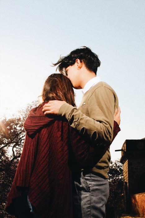 キスされやすい女性の特徴。一番されやすいのは「普通の子」？