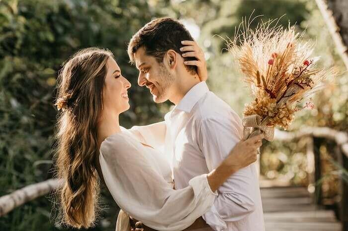 年の差カップルで女性が年上！付き合うきっかけって？｜年下男性へのアプローチ